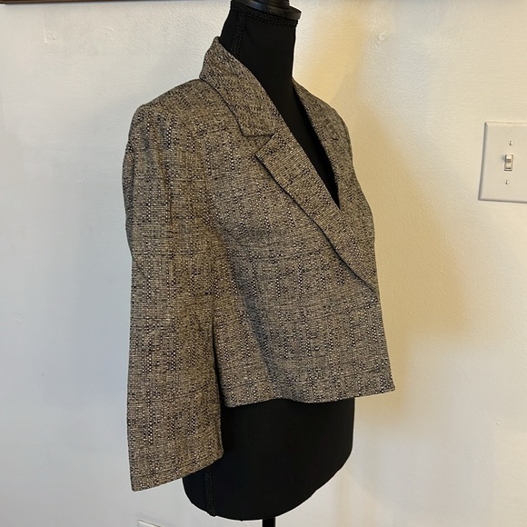 Kasper Elegant Linen Blend Open Front Blazer, Sz. 12. - Picture 2 of 7